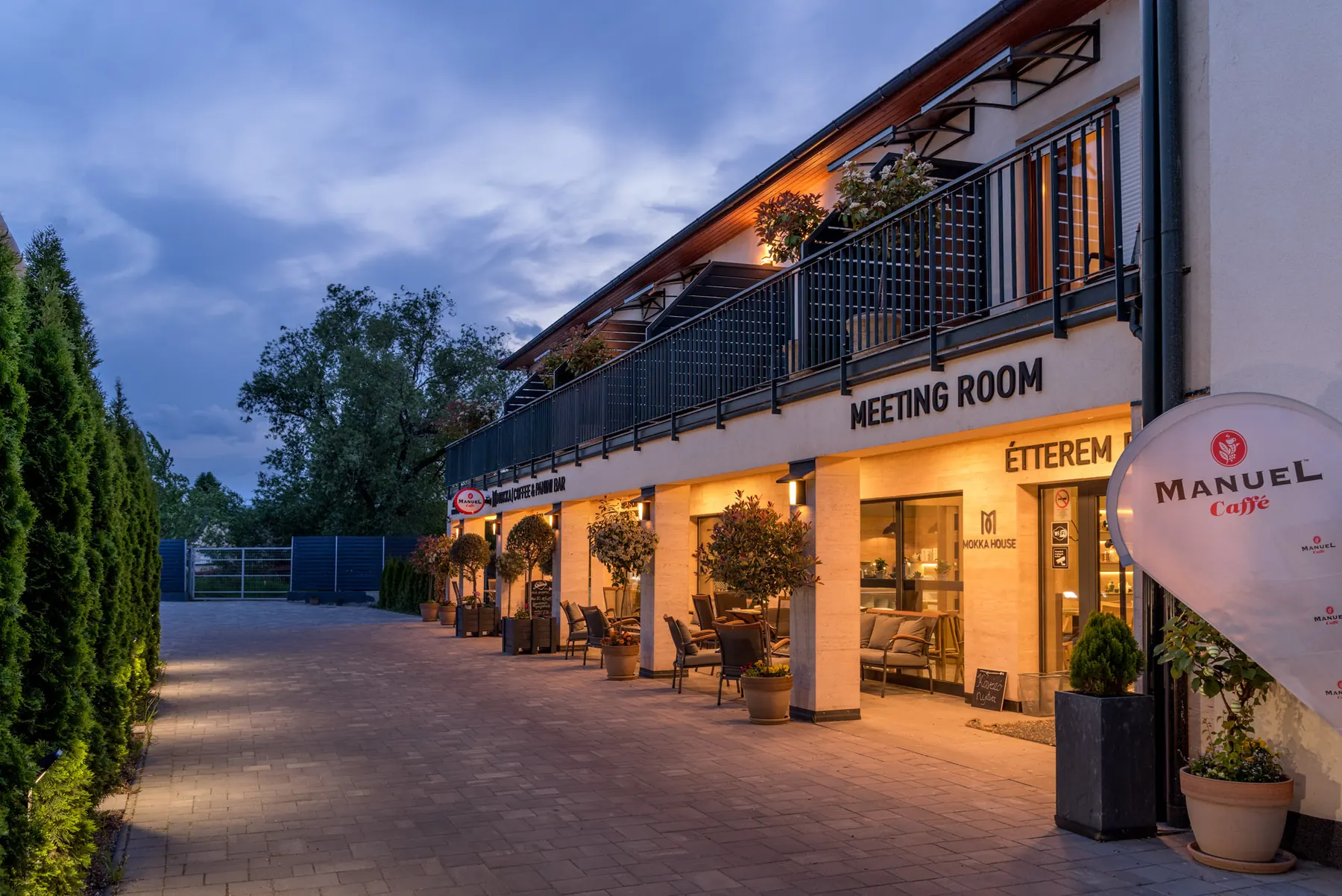 Mokka Coffee & Panini Bar