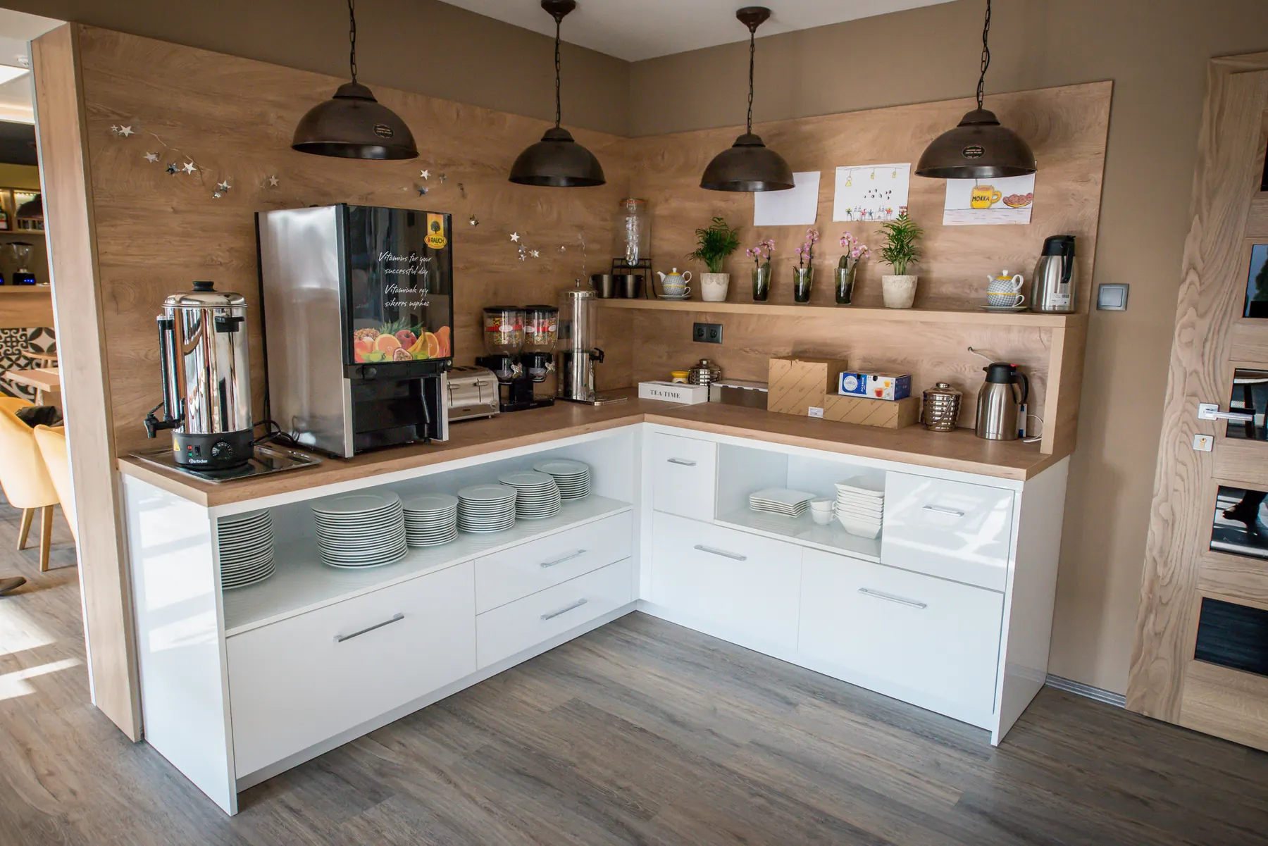 Mokka Coffee & Panini Bar