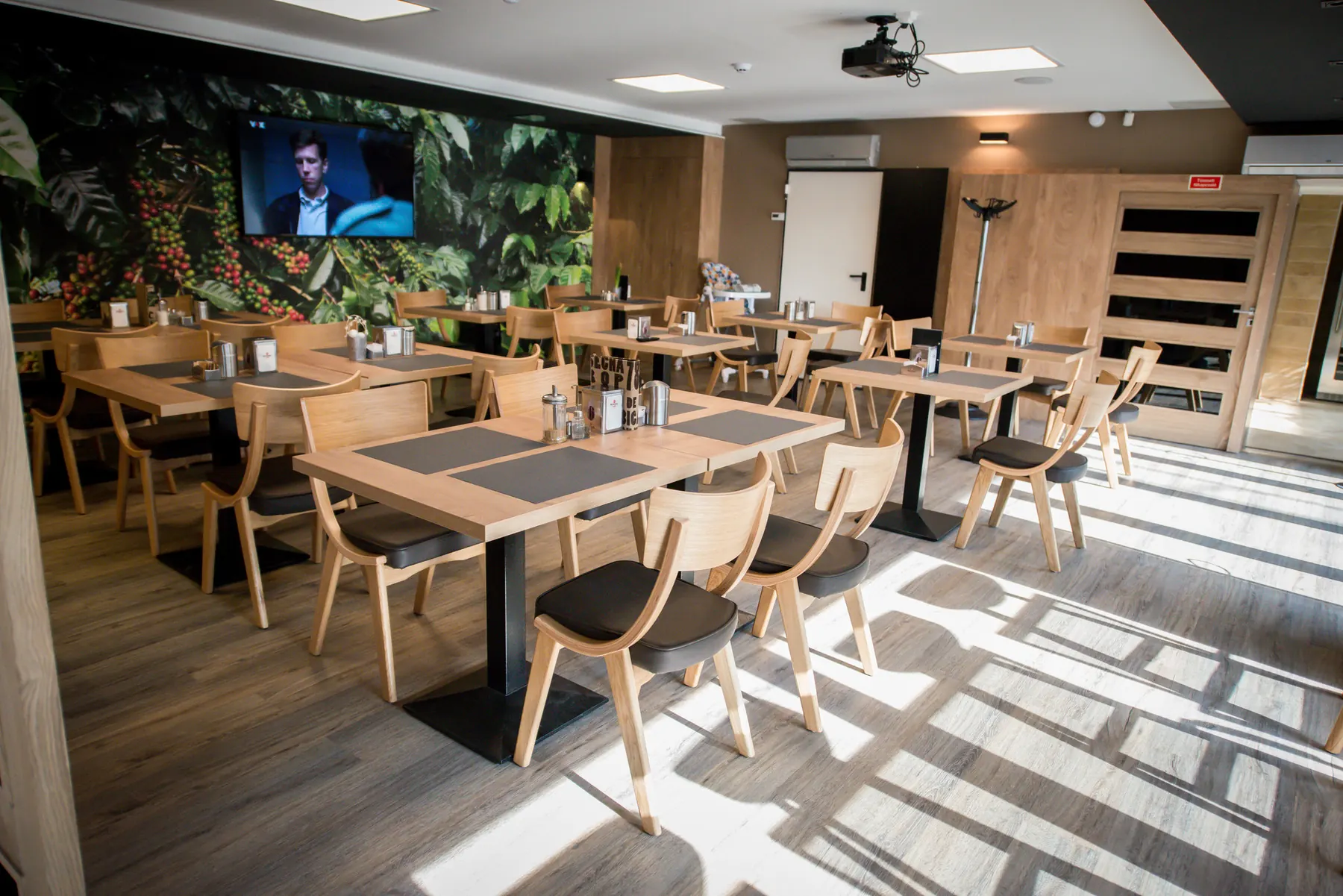 Mokka Coffee & Panini Bar