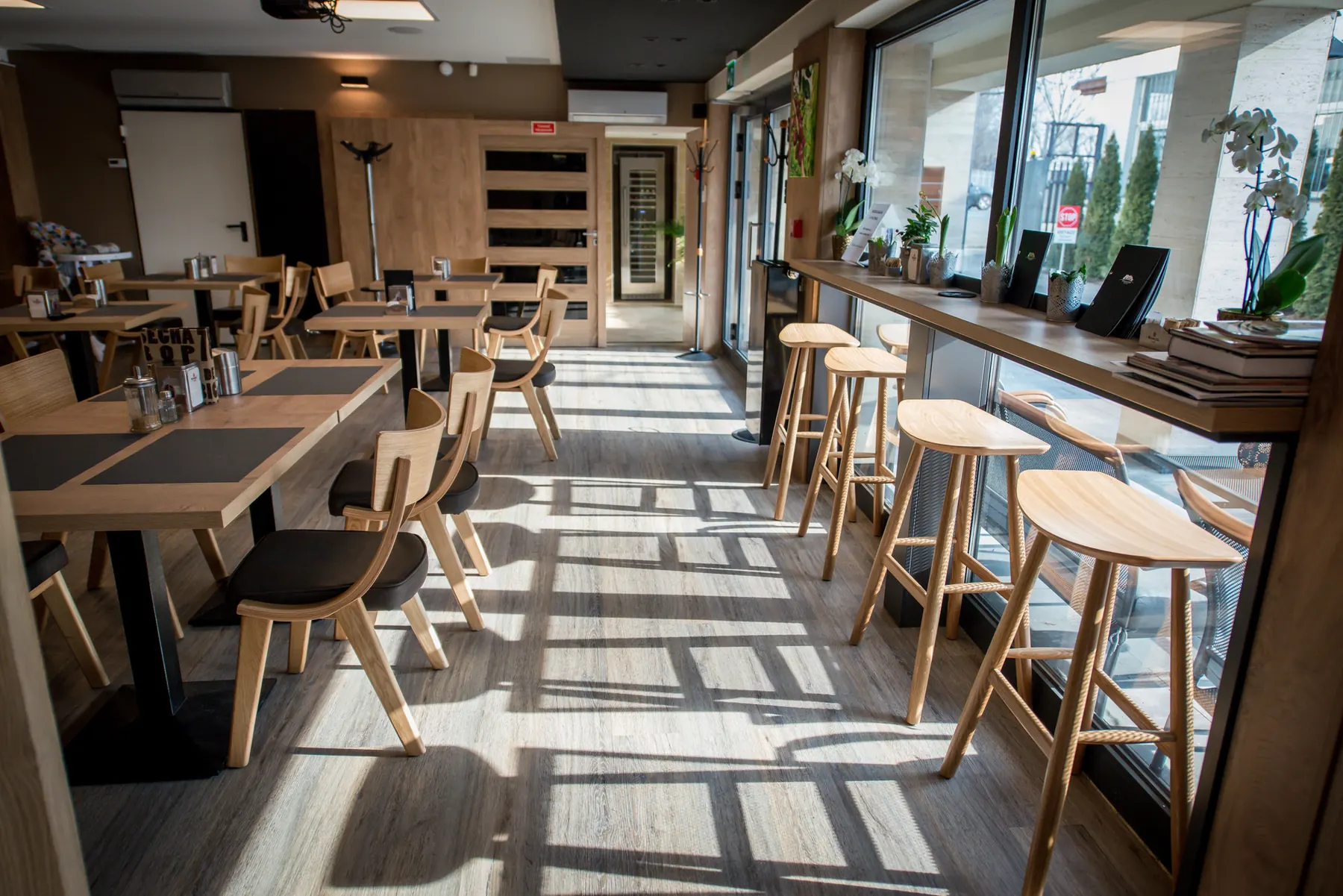 Mokka Coffee & Panini Bar
