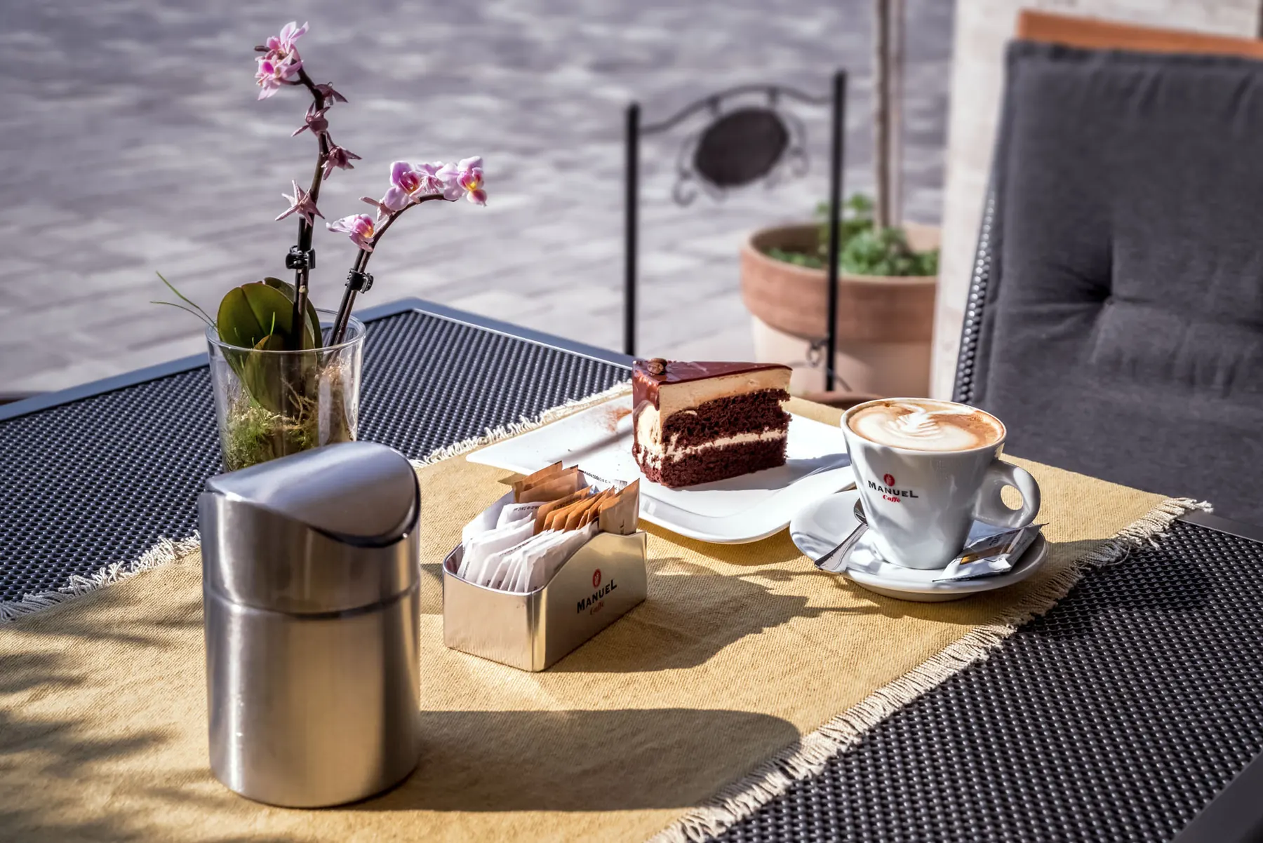 Mokka Coffee & Panini Bar